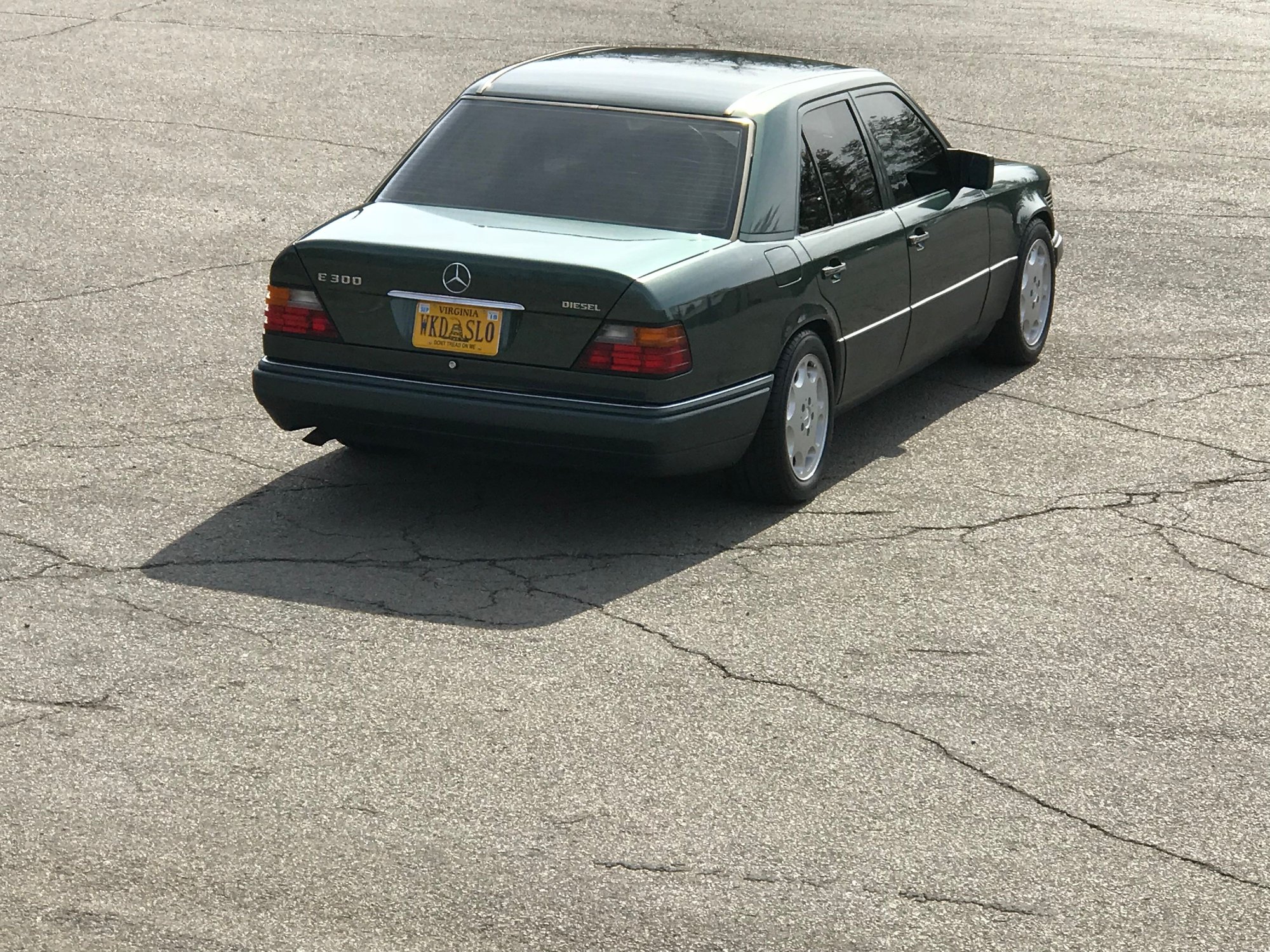 1995 Mercedes-Benz E300 - 1995 Mercedes-Benz E300 Diesel (Garage kept, dealership serviced, adult owned) - Used - VIN WDBEB31E6SC157429 - 239,801 Miles - 6 cyl - 2WD - Automatic - Sedan - Other - Manassas Park, VA 20111, United States