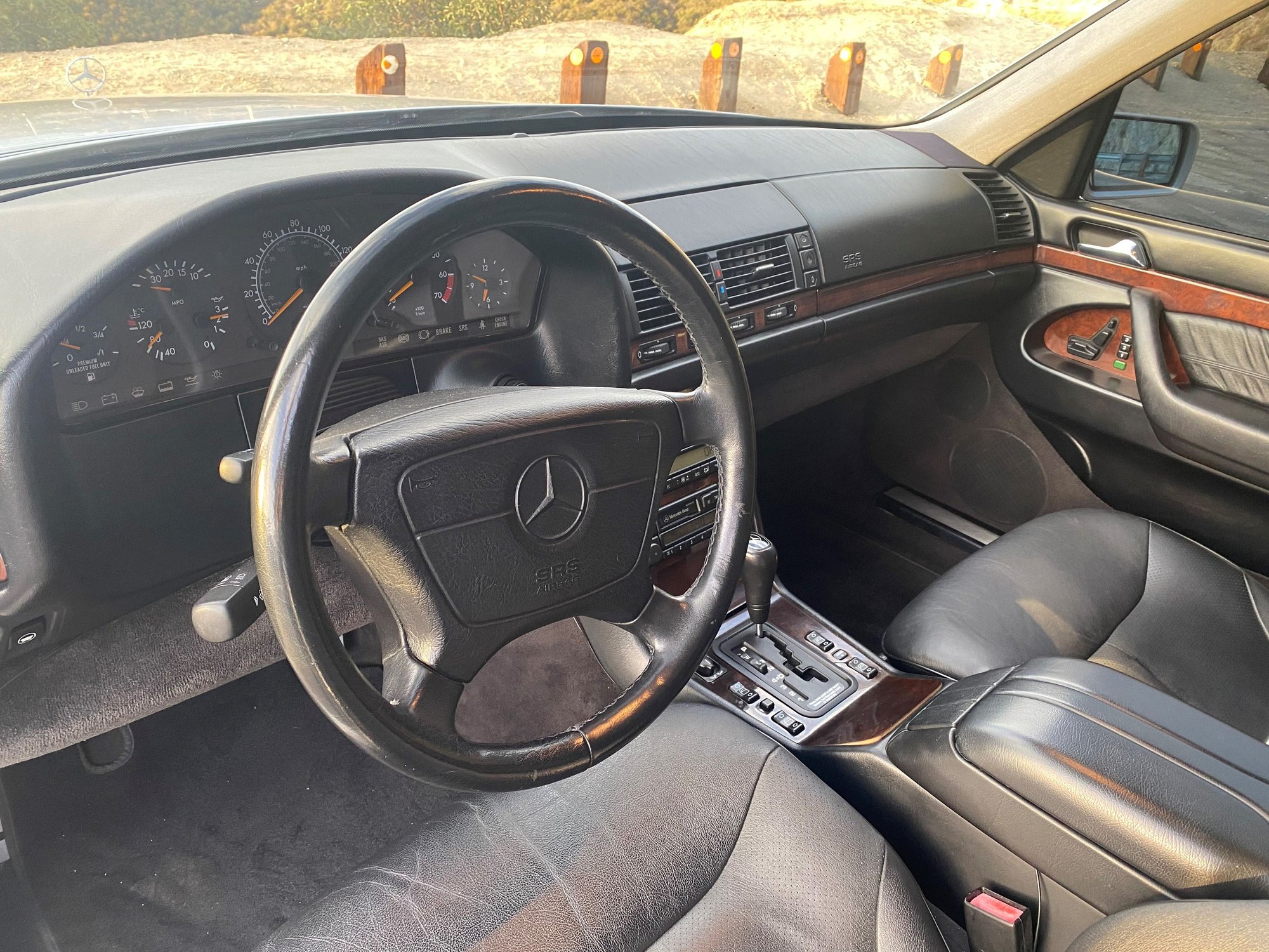1999 Mercedes-Benz S500 - 1999 Mercedes Benz S500 - Used - VIN WDBGA51G0XA432210 - 99,022 Miles - 2WD - Automatic - Sedan - Silver - Glendale, CA 91208, United States