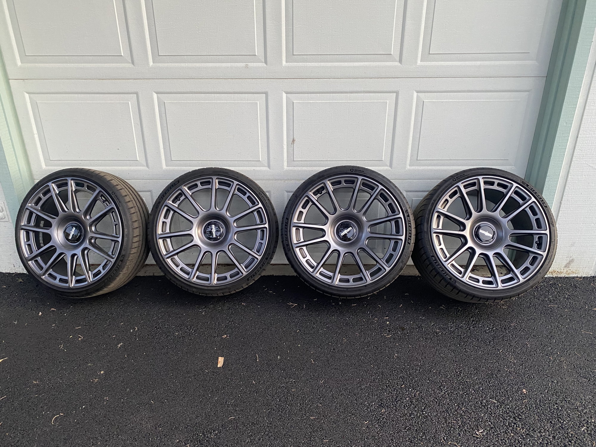 Wheels and Tires/Axles - Rotiform OZR wheels and Michelin pilot sport 4s tires - Used - All Years Any Make All Models - Bend, OR 97703, United States