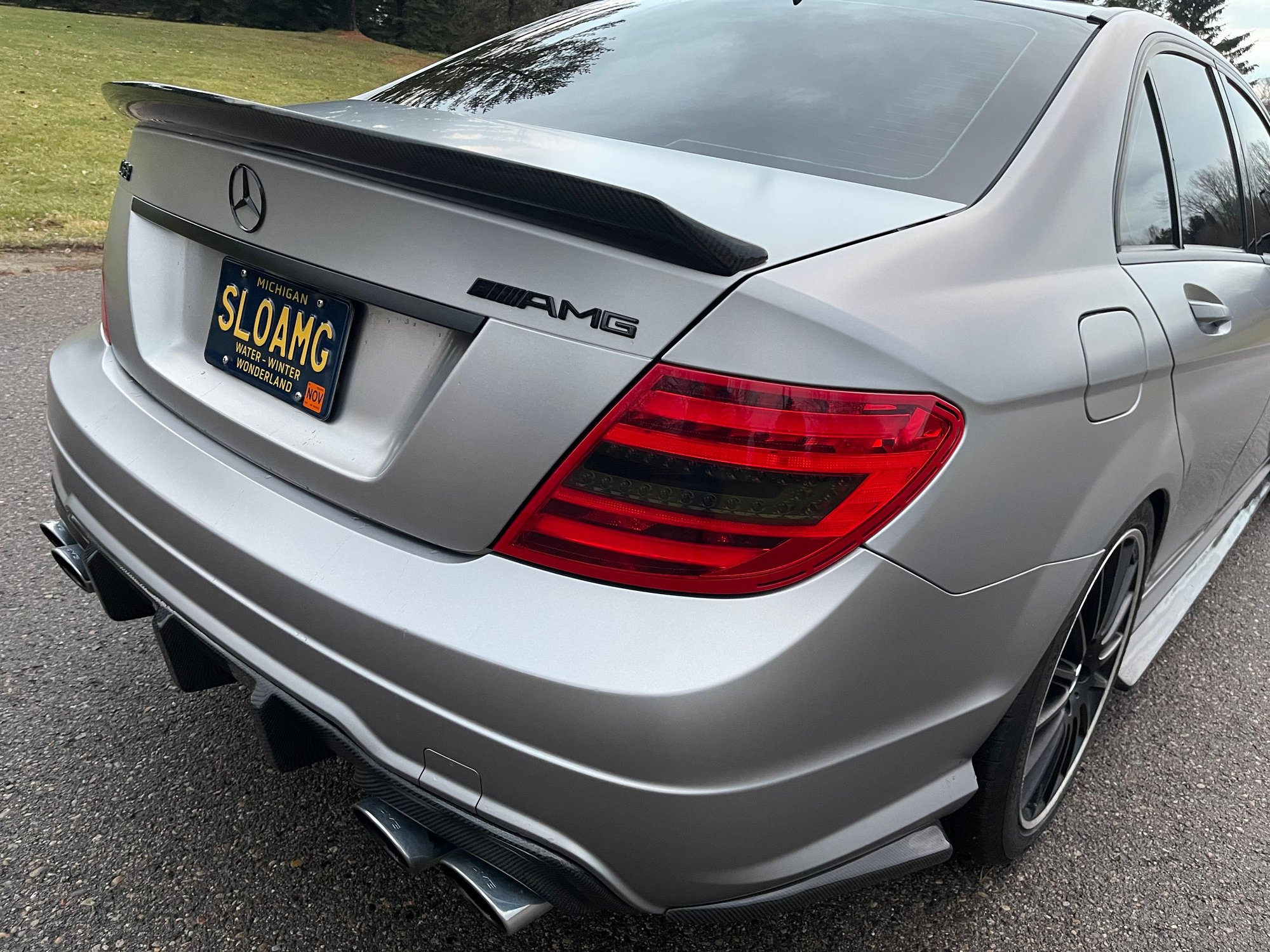 2012 Mercedes-Benz C63 AMG - 2012 Mercedes-Benz C63 AMG EDITION 1 1 of 60 - Used - VIN WDDGF7HB6CA605186 - 113,000 Miles - 8 cyl - Rochester Hills, MI 48307, United States