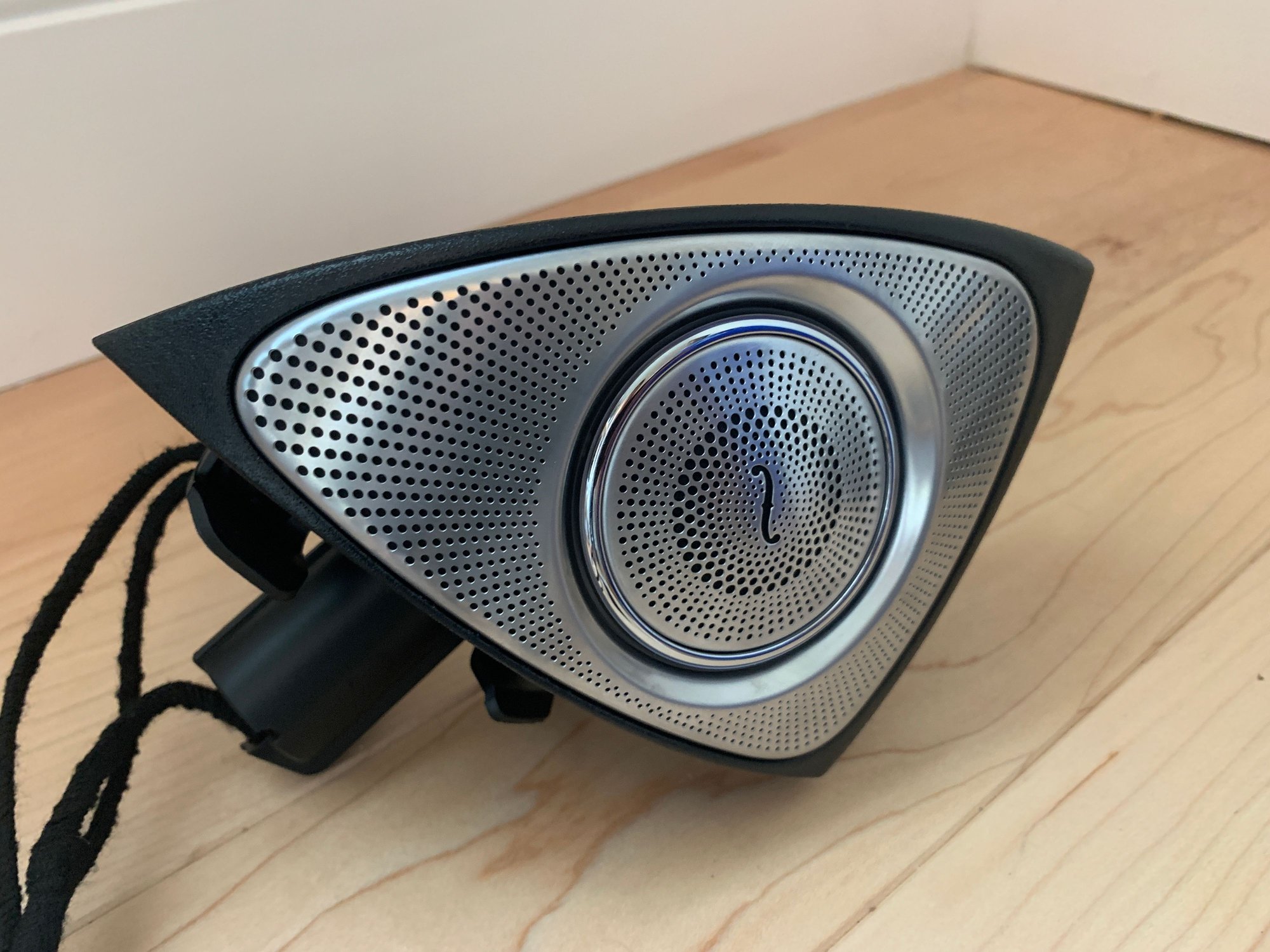 Audio Video/Electronics - S Class W222 Aftermarket Rotating LED Tweeters - Used - 2014 to 2017 Mercedes-Benz S550 - 2014 to 2017 Mercedes-Benz S63 AMG - 2014 to 2017 Mercedes-Benz S65 AMG - Falmouth, ME 04105, United States