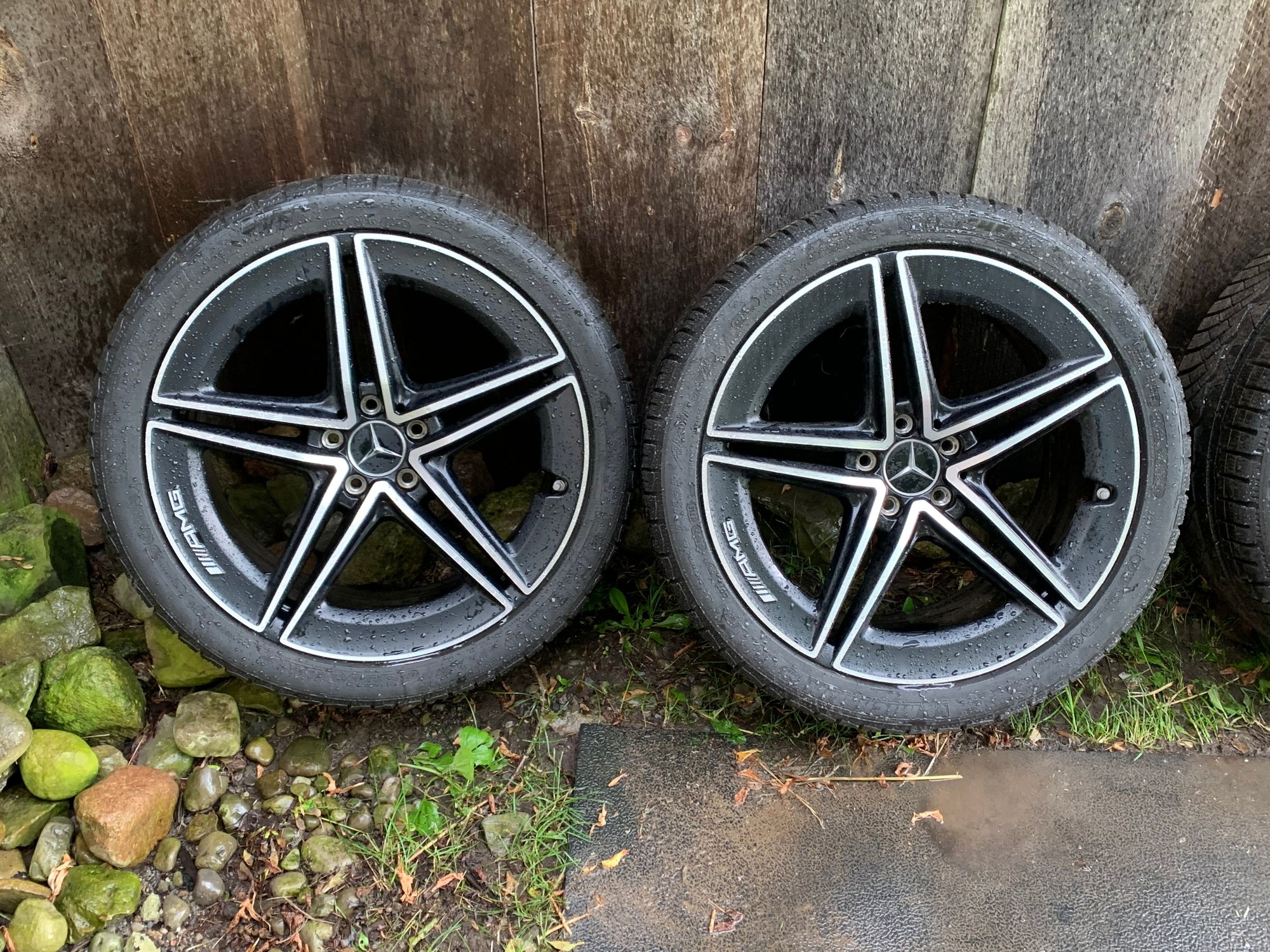 Wheels and Tires/Axles - E63s W213 OEM 20 inch AMG Five spoke wheels with black accents and winter tires - Used - 2020 to 2023 Mercedes-Benz E63 AMG S - 2020 to 2023 Mercedes-Benz E63 AMG - 2020 to 2023 Mercedes-Benz E53 AMG - All Years Mercedes-Benz AMG GT 53 - All Years Mercedes-Benz AMG GT 63 - All Years Mercedes-Benz AMG GT 63 S - Ottawa, ON K1T1S7, Canada