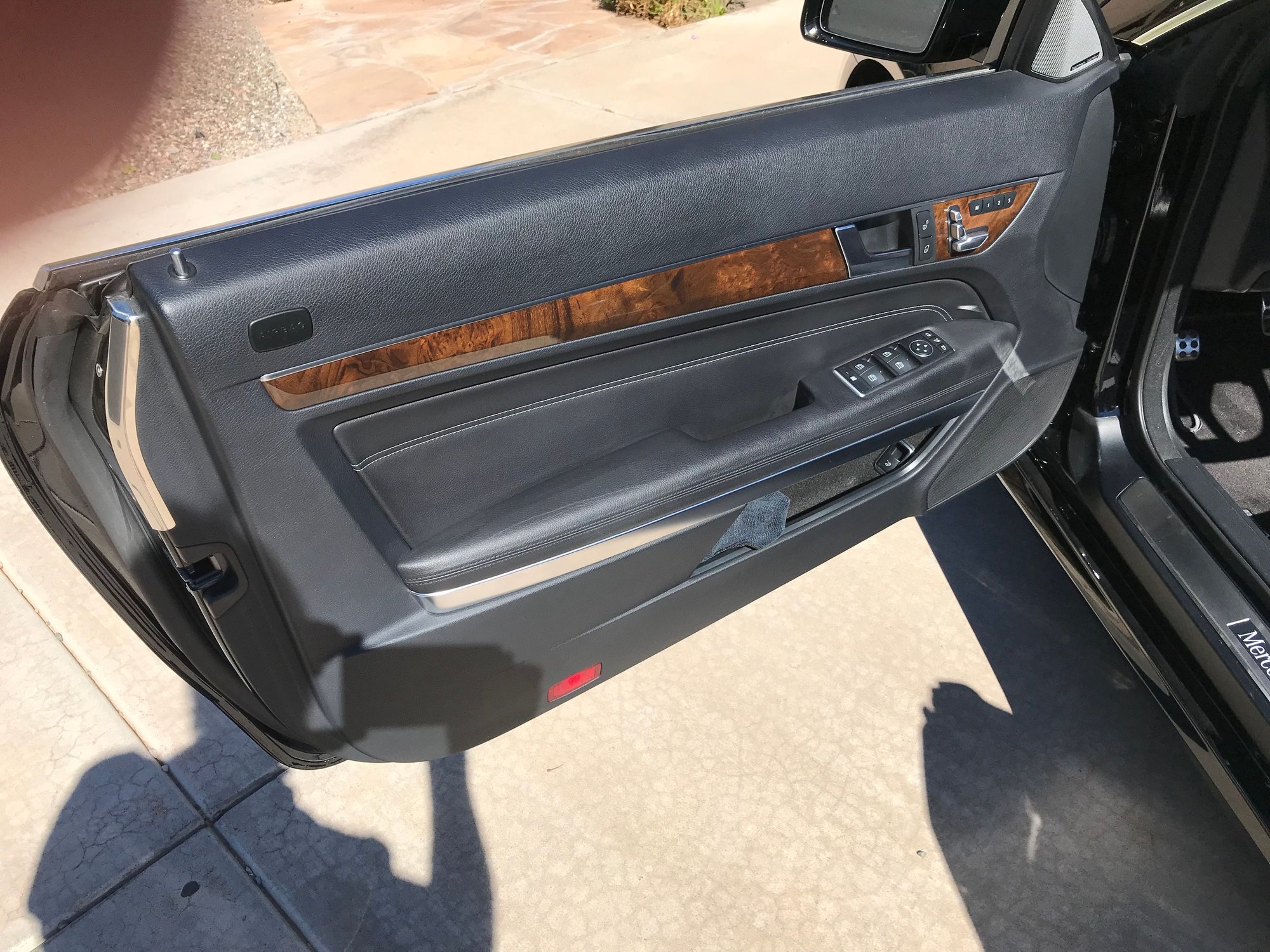 2015 Mercedes-Benz E550 - 2015 MB E550 Conv Pristine - Used - VIN WDDKK7DF4FF305569 - 36,500 Miles - 8 cyl - 2WD - Automatic - Convertible - Black - Phoenix, AZ 85048, United States
