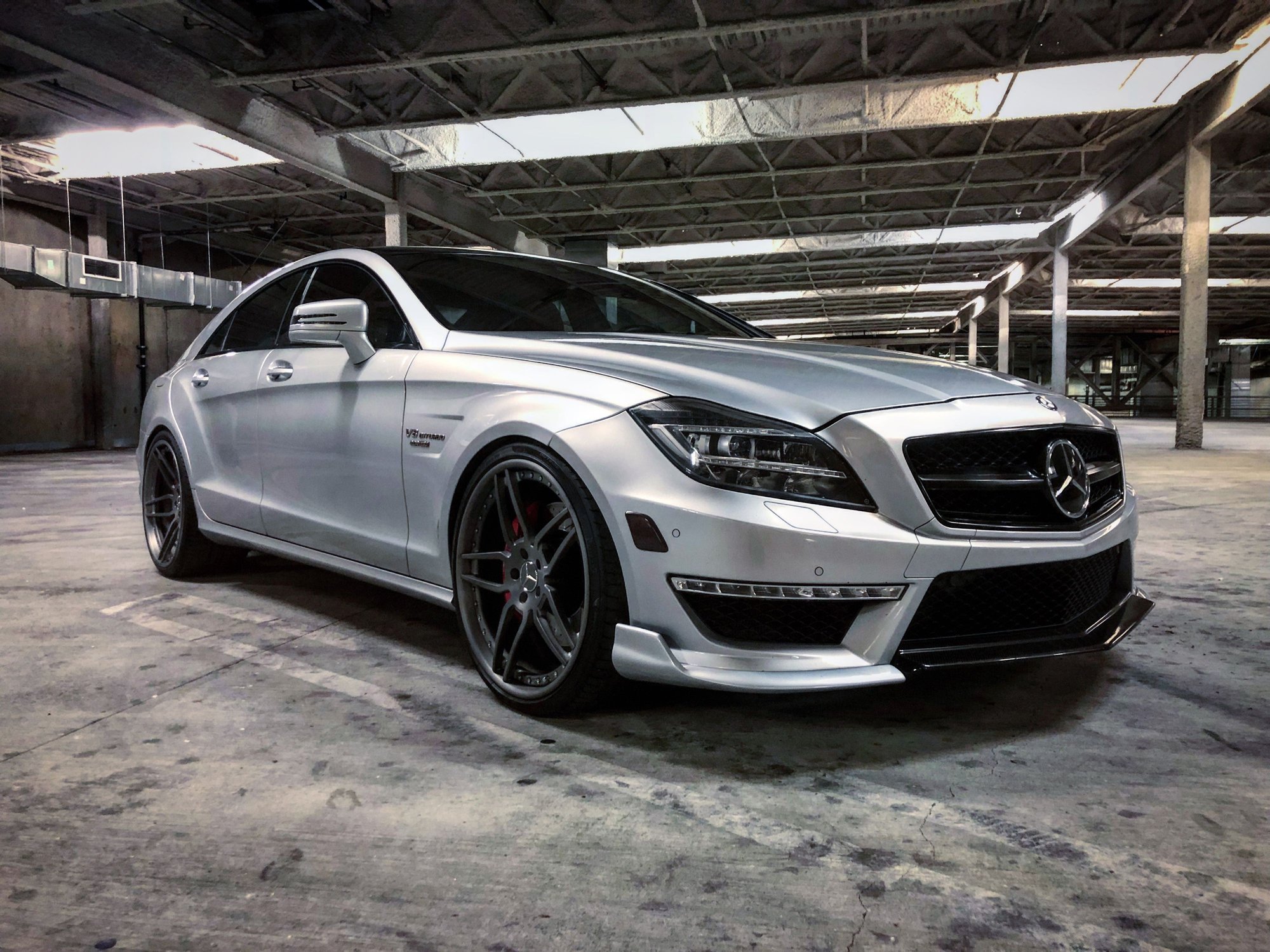 2012 Mercedes-Benz CLS63 AMG - 2012 CLS63 AMG Iridium Silver Designo Classic Red Int. Renntech Aero 600+WHP USAA - Used - VIN WDDLJ7EB6CA05276 - 56,800 Miles - 8 cyl - 2WD - Automatic - Sedan - Silver - Los Angeles, CA 90014, United States