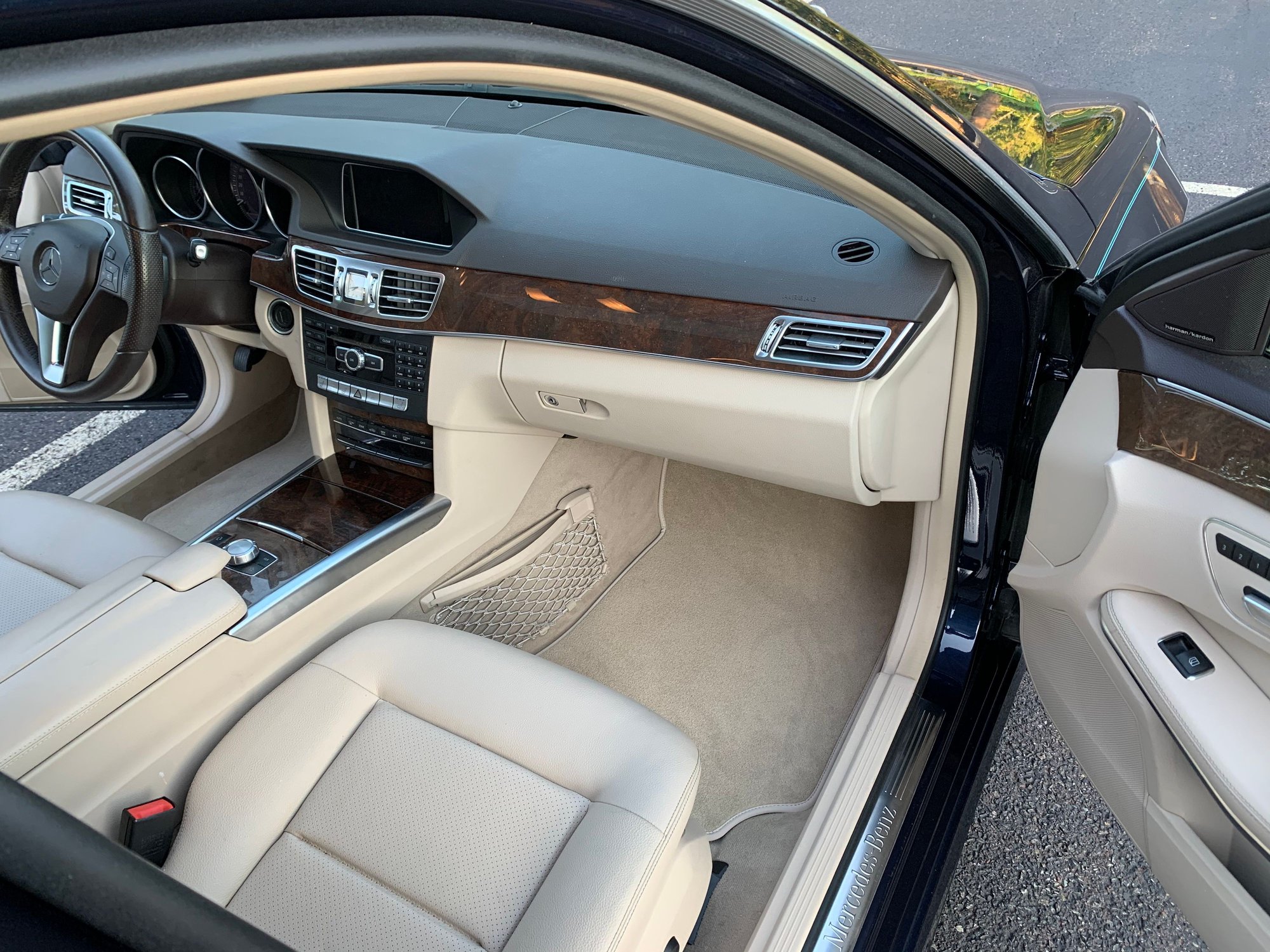 2014 Mercedes-Benz E350 - 2014 Mercedes Benz E350 WAGON 4Matic - Used - VIN WDDHH8JB4EA903270 - 6 cyl - AWD - Automatic - Wagon - Blue - Berwyn, PA 19312, United States