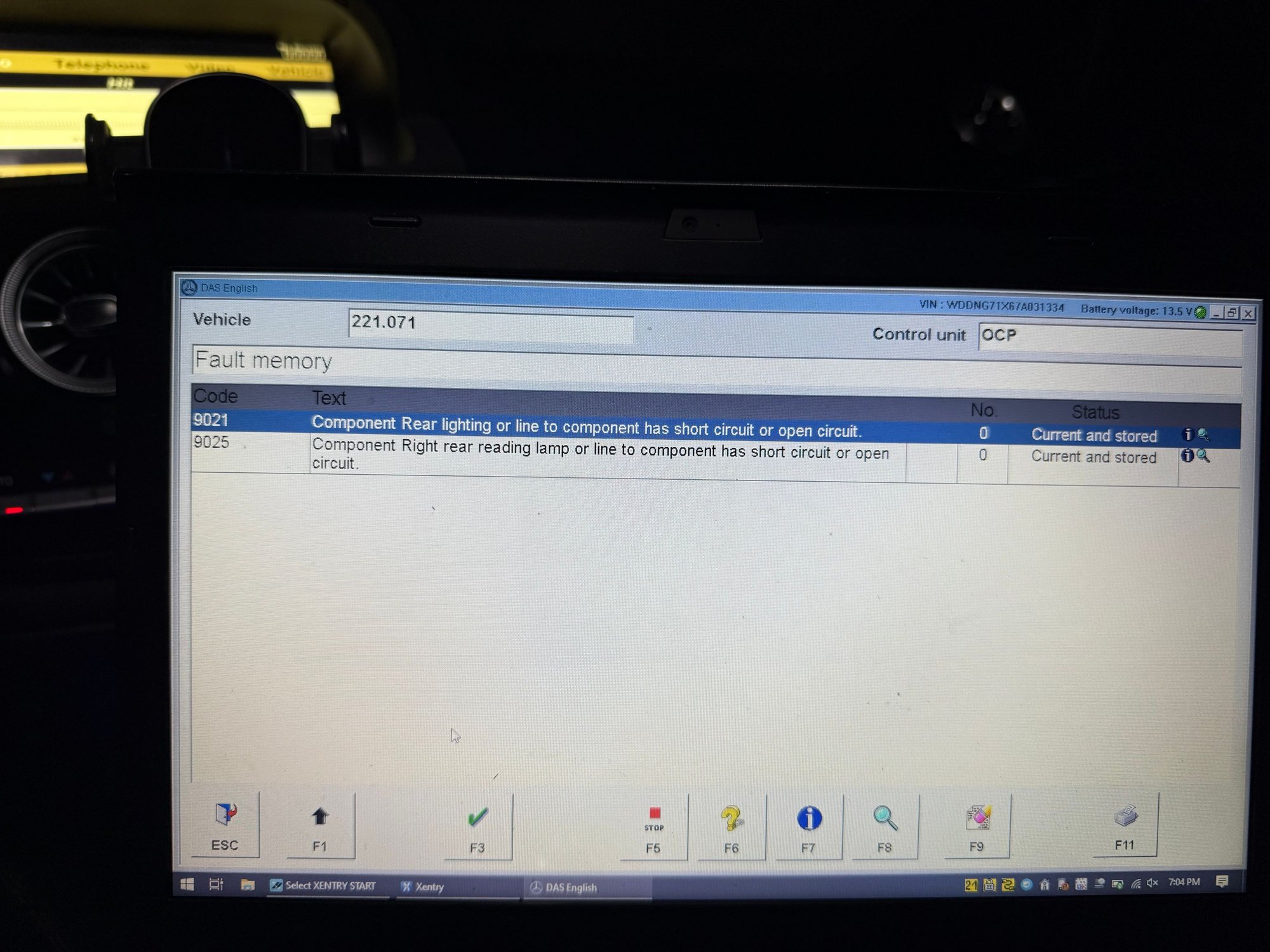 Even with the overhead panel coded correctly the sun sensor doesn�t read anything and I did this test on very sunny day and the temperature was 80 degrees. 