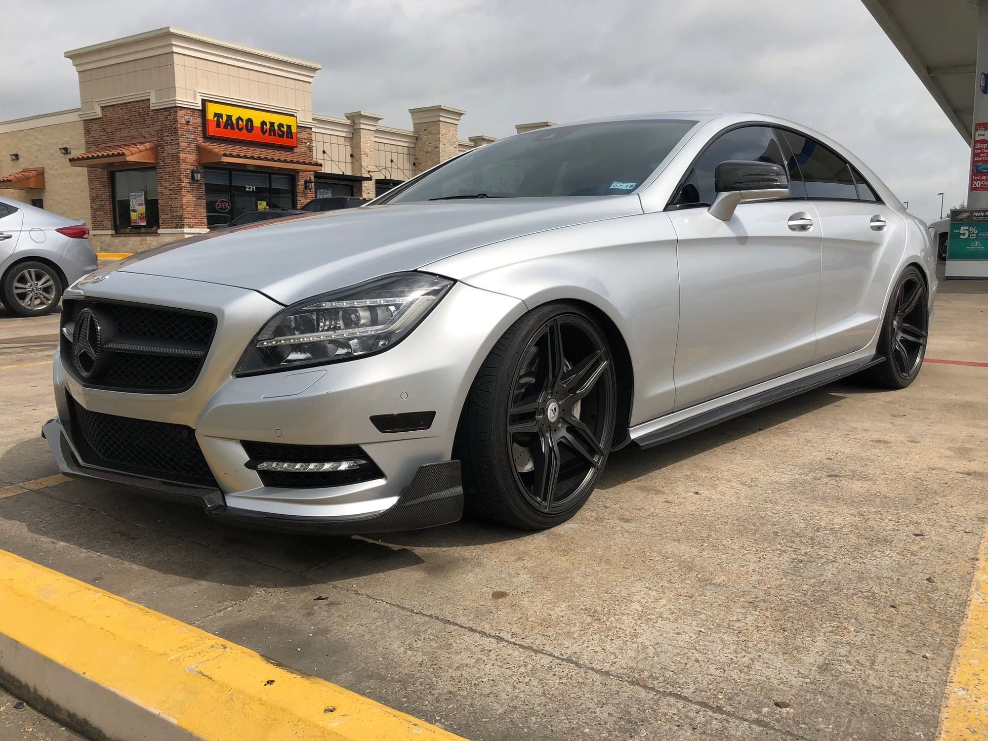 Exterior Body Parts - Ikonic Motorsports Side Skirts for W218 CLS550 with AMG Sport Kit - Used - Forney, TX 75126, United States