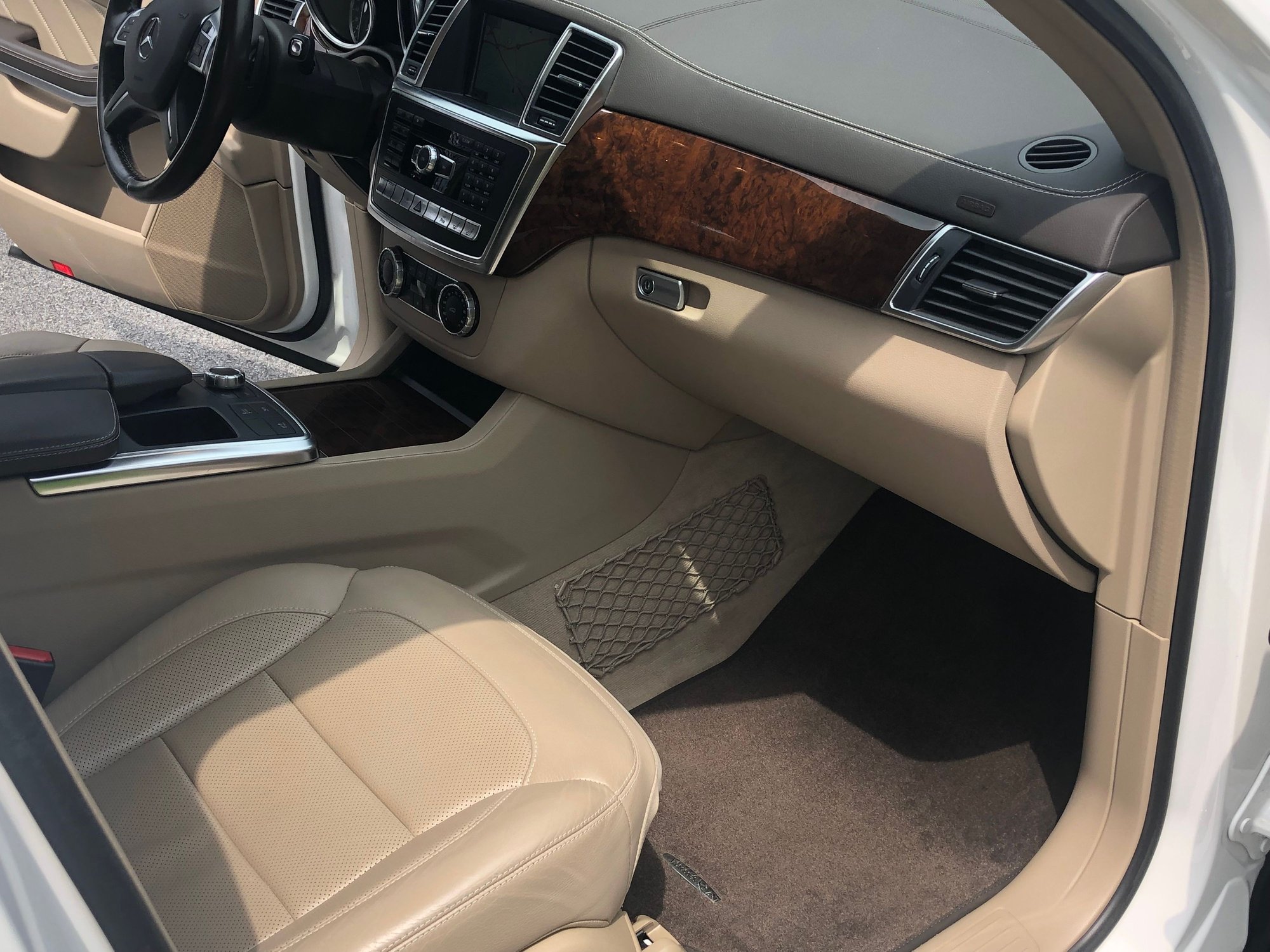 2014 Mercedes-Benz GL350 - 2014 GL350 BLUETEC W/MERCEDES BENZ FACTORY EXTENDED WARRANTY - Used - VIN 4JGDF2EE0EA408690 - 71,125 Miles - 6 cyl - AWD - Automatic - SUV - White - Emmaus, PA 18049, United States