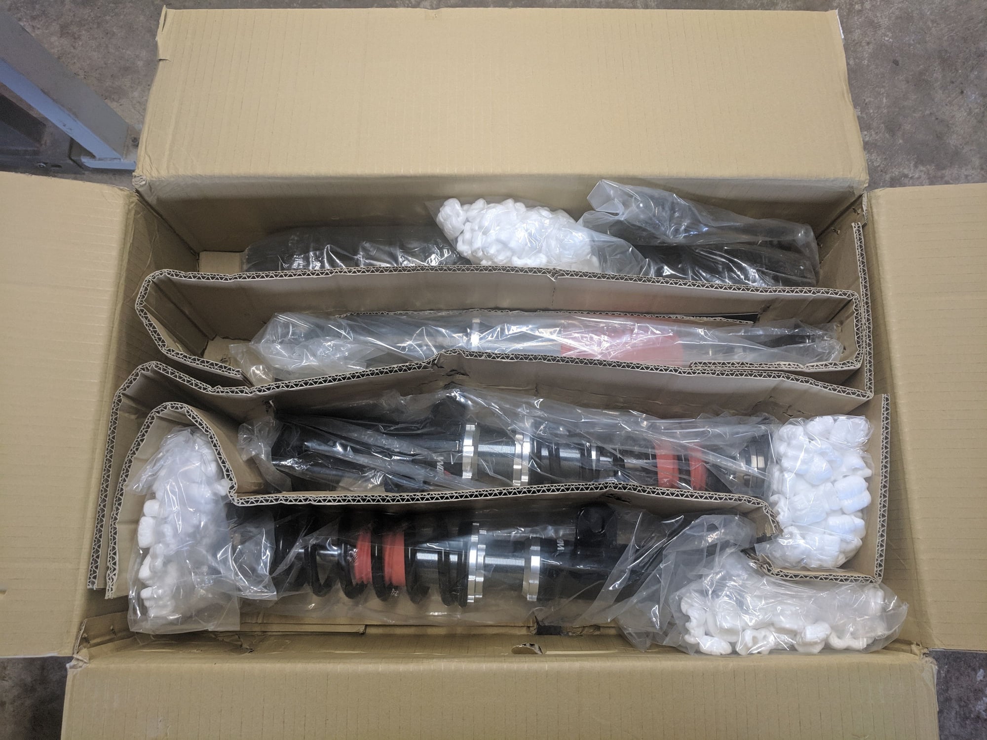 Steering/Suspension - W204 Coilovers BNIB - New - 2008 to 2014 Mercedes-Benz C63 AMG - 2008 to 2014 Mercedes-Benz C250 - 2008 to 2014 Mercedes-Benz C300 - 2008 to 2014 Mercedes-Benz C350 - Crosby, TX 77532, United States