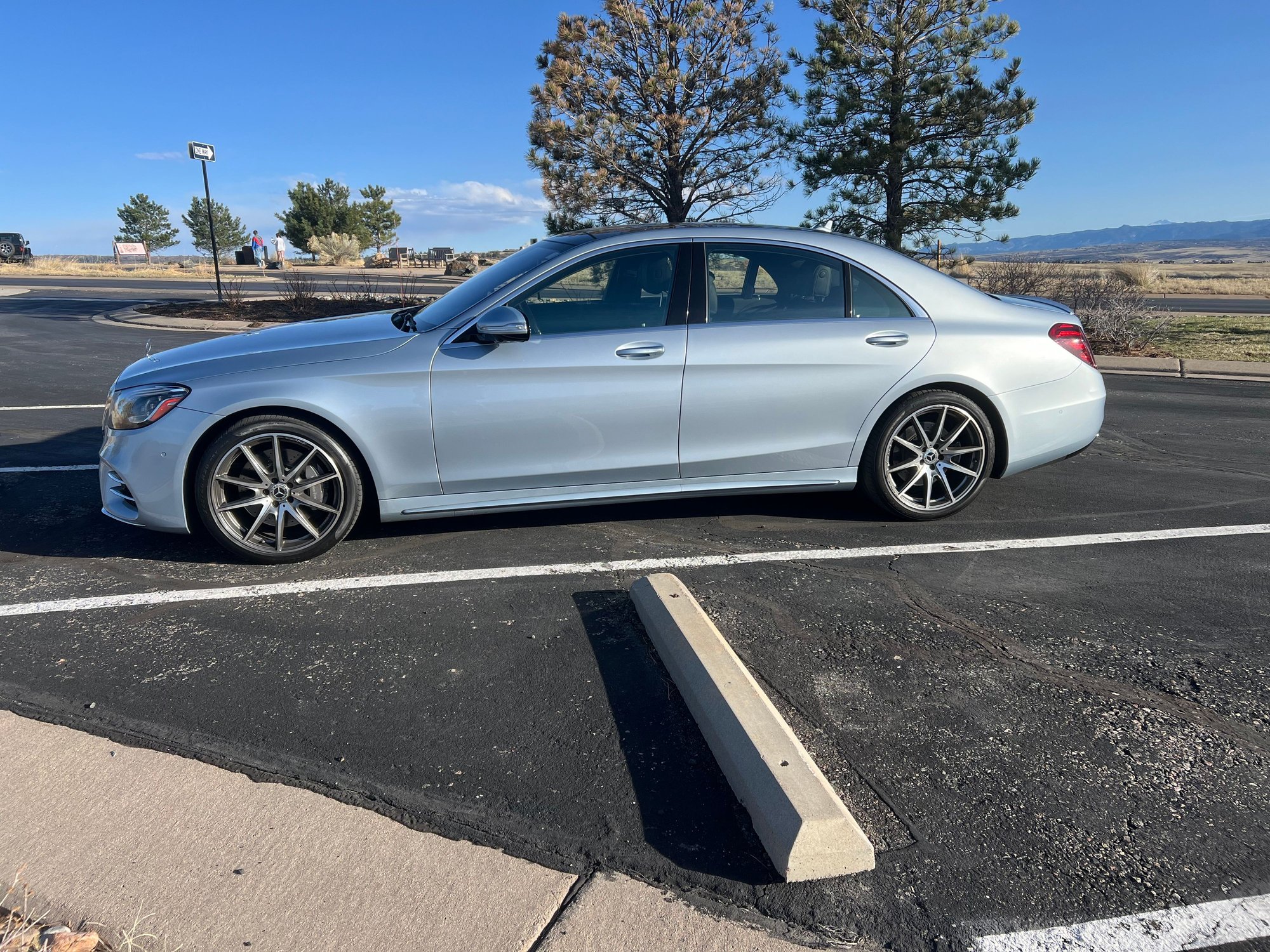 2019 Mercedes-Benz S560 - 2019 Mercedes S560 under MB warranty until November 2025! - Used - VIN WDDUG8DB1KA427004 - 53,000 Miles - 8 cyl - 2WD - Automatic - Sedan - Silver - Denver, CO 80202, United States