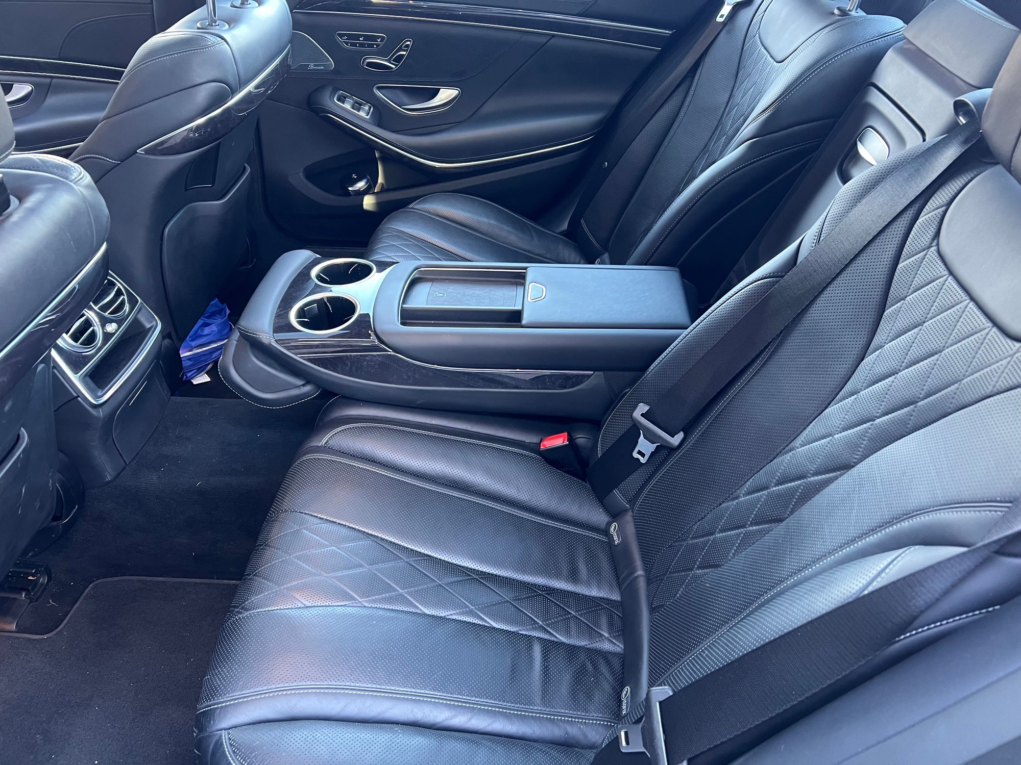 2019 Mercedes-Benz S560 - 2019 Mercedes S560 under MB warranty until November 2025! - Used - VIN WDDUG8DB1KA427004 - 53,000 Miles - 8 cyl - 2WD - Automatic - Sedan - Silver - Denver, CO 80202, United States