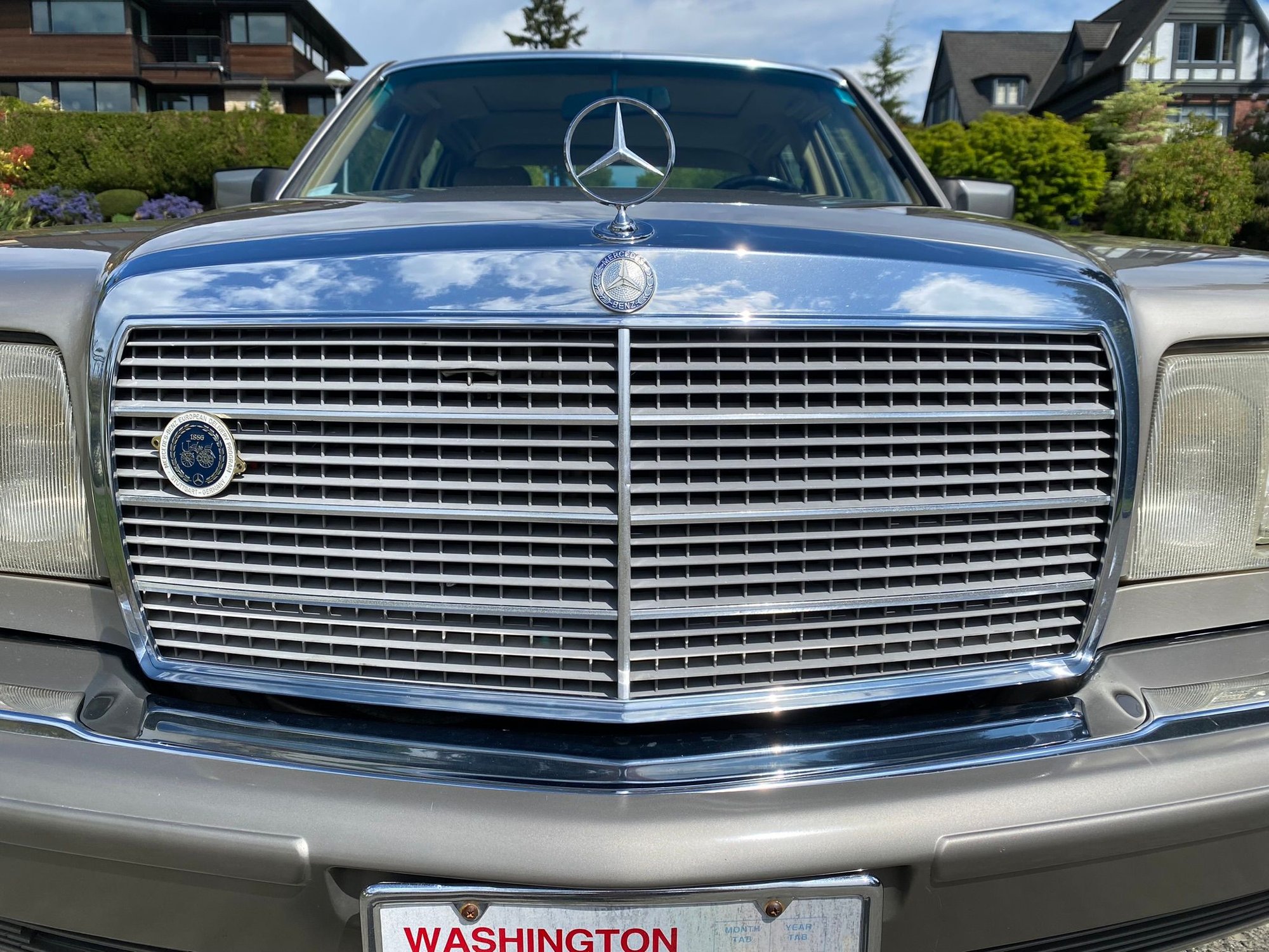 1990 Mercedes-Benz 300SEL - 1990 Mercedes-Benz 300SEL - Used - VIN WDBCA25D6LA519536 - 123,700 Miles - 6 cyl - 2WD - Automatic - Sedan - Silver - Seattle, WA 98199, United States