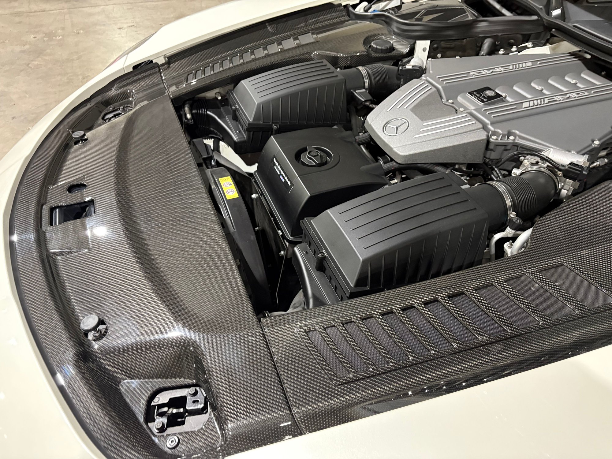 2014 Mercedes-Benz SLS AMG - SLS BLACK SERIES in designo Mystic White with 3655 miles - Used - VIN wddrj7ha6ea010789 - 3,655 Miles - 8 cyl - 2WD - Automatic - Coupe - White - Miami, FL 33143, United States