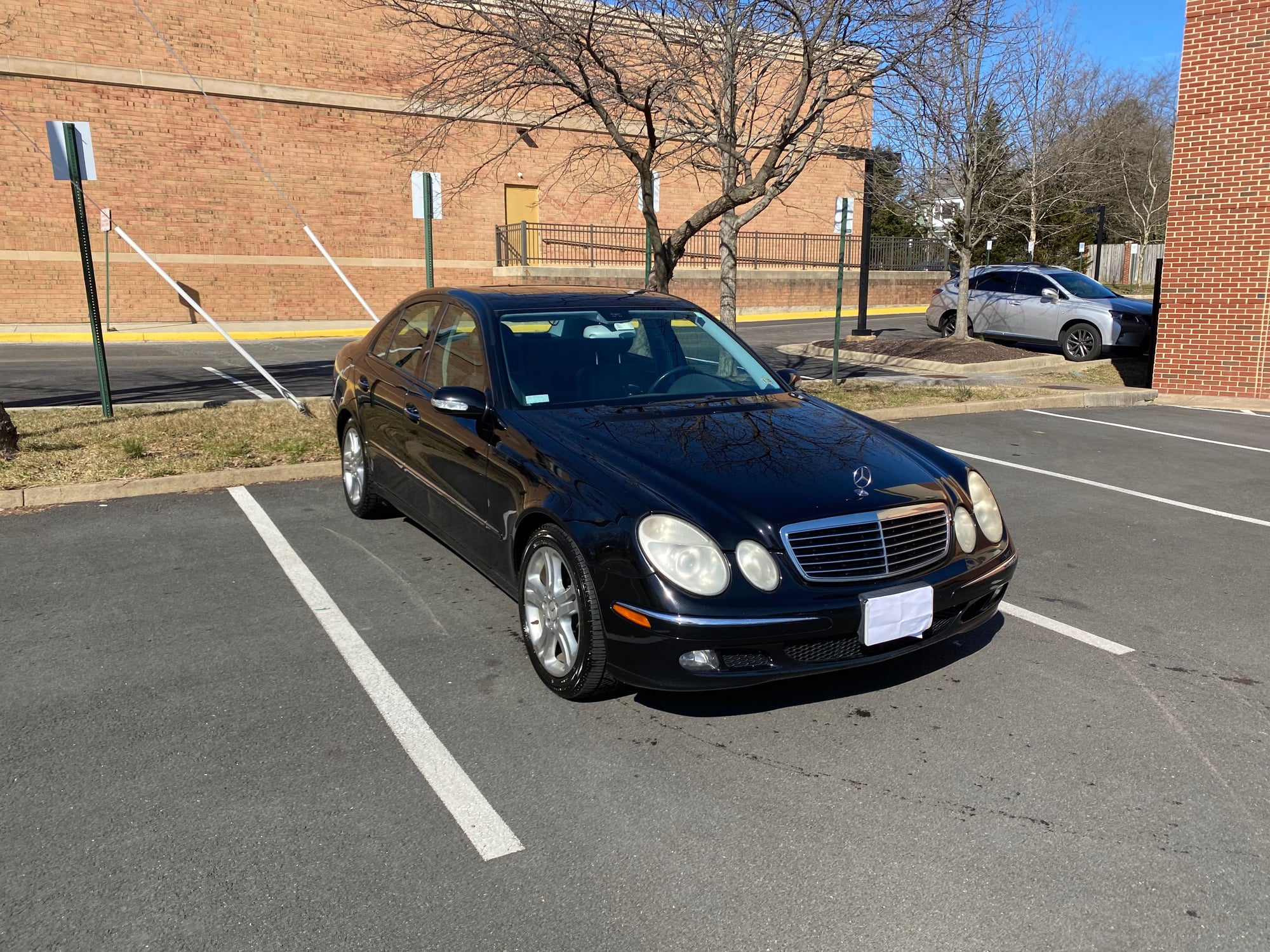 2005 Mercedes-Benz E500 - 2005 E500 black on black: A daily driver ready for you to take over. - Used - VIN WDBUF70J05A728046 - 146,500 Miles - 8 cyl - 2WD - Automatic - Sedan - Black - Annandale, VA 22003, United States