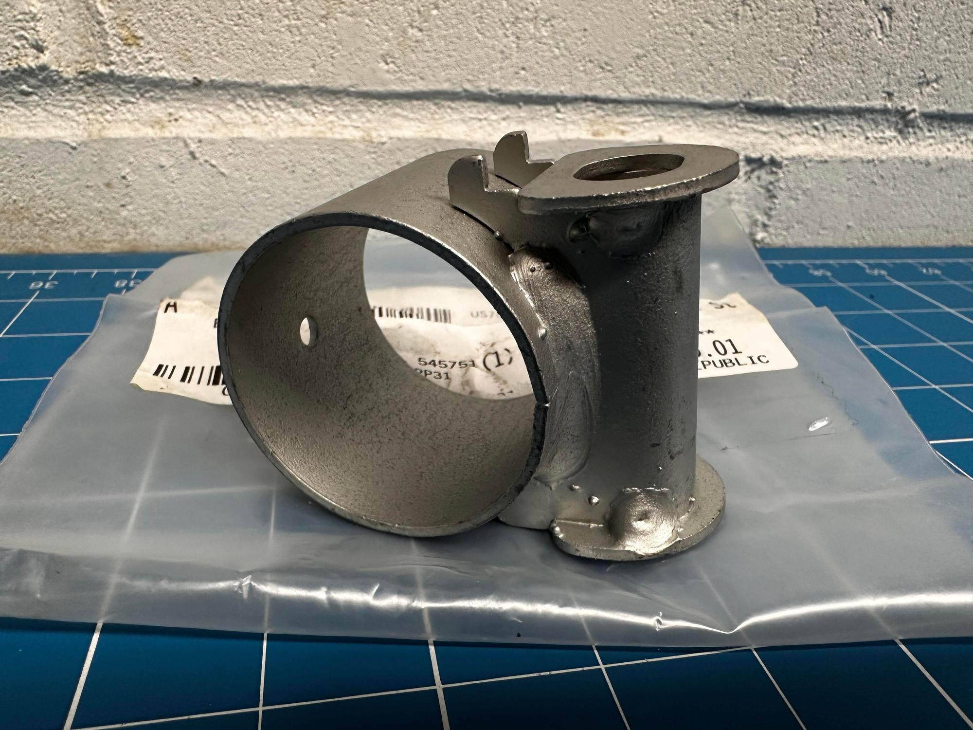 2006 Mercedes-Benz E500 - Massive Garage Sale! Possible Part out.  Wagon parts and more! - Accessories - $1 - Bayside, NY 11360, United States