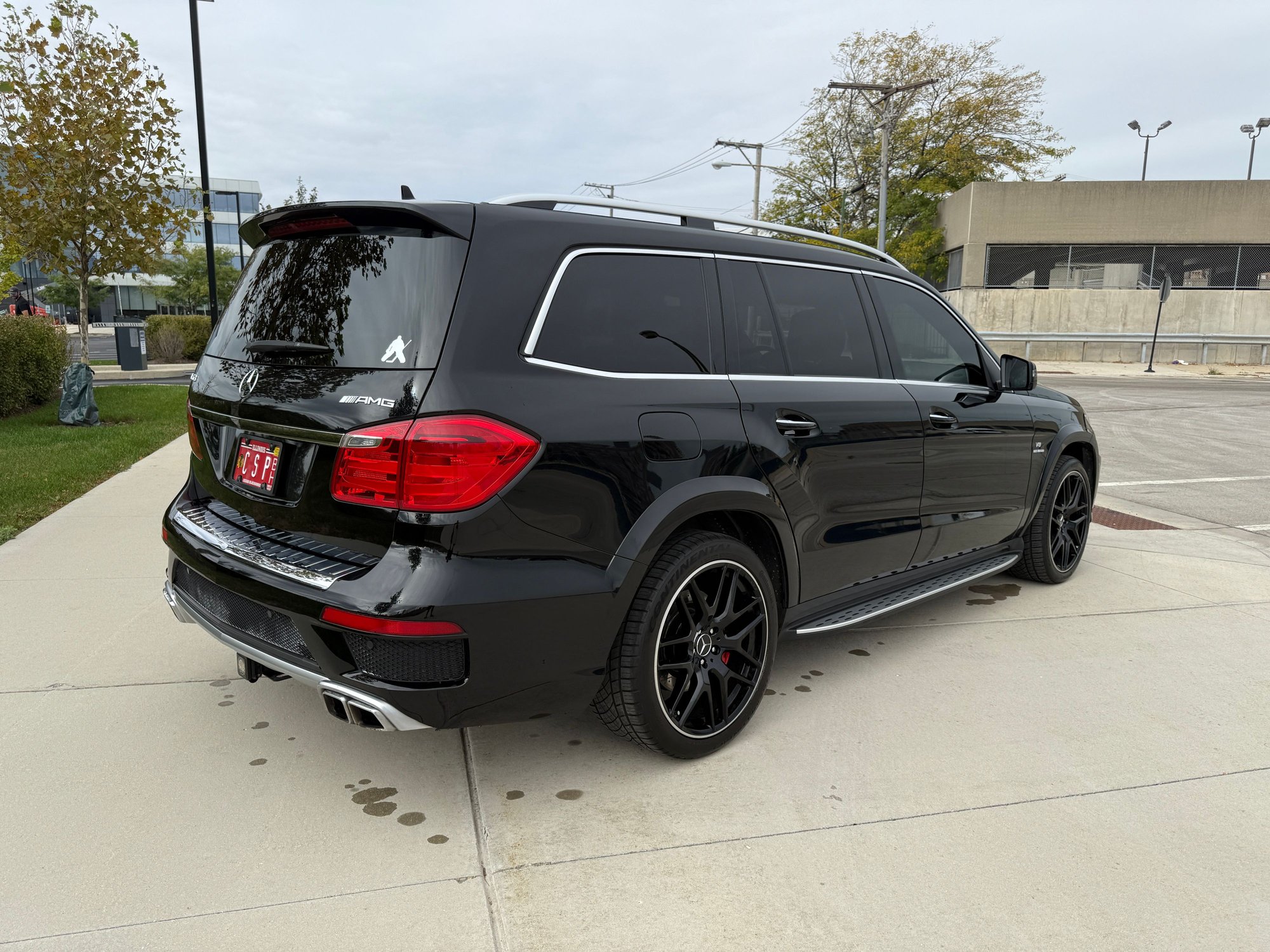 2014 Mercedes-Benz GL63 AMG - 2014 GL63 AMG - 58k miles - Chicago - Above Average - Warranty through 2026 - Used - VIN 4JGDF7EE6EA410957 - 58,400 Miles - 8 cyl - AWD - Automatic - SUV - Black - Chicago, IL 60622, United States