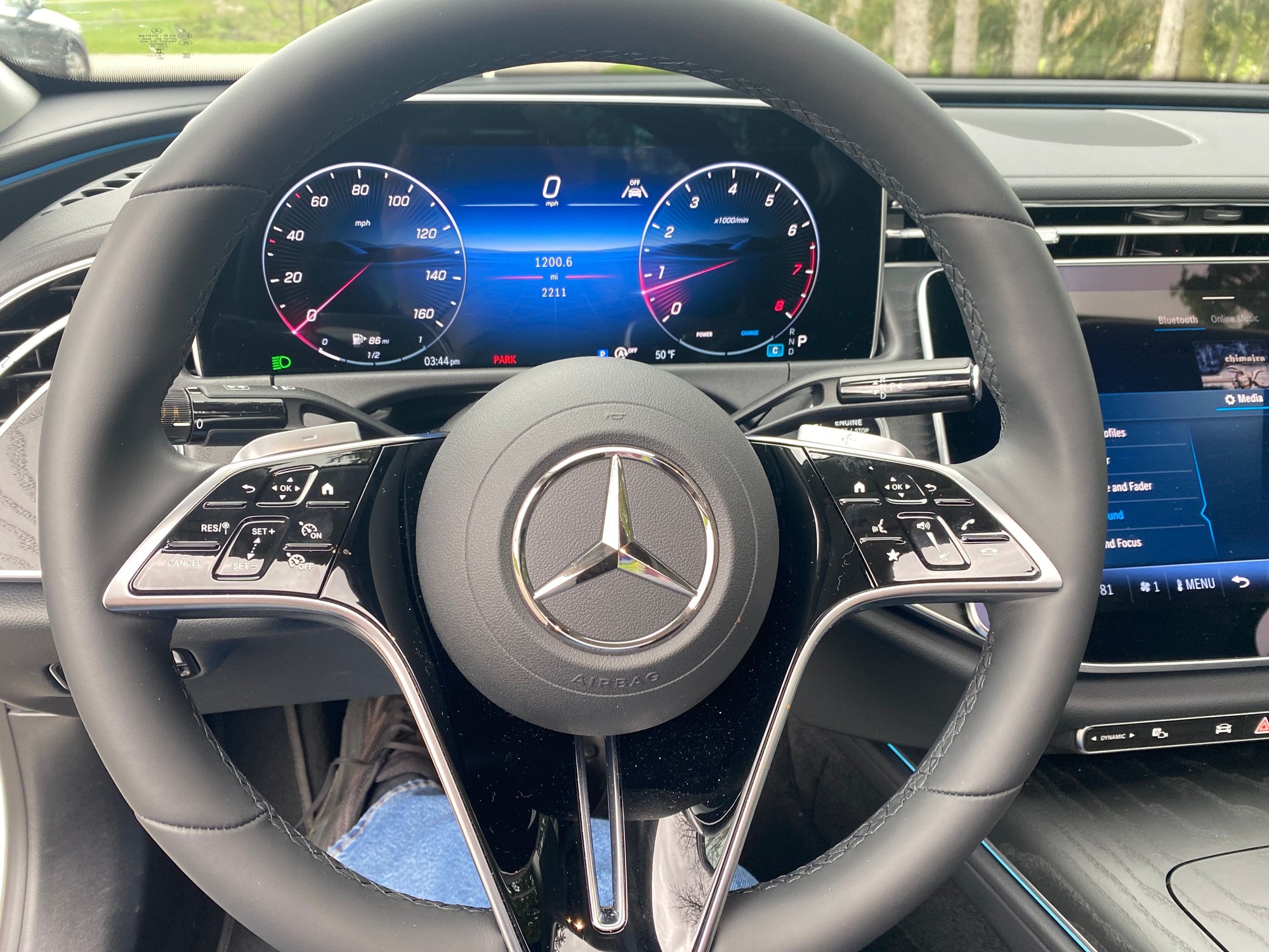 2024 Mercedes-Benz E-Class - 2024 E350 4Matic - Used - VIN W1KLF4HB1RA022854 - 2,250 Miles - 4 cyl - AWD - Automatic - Sedan - White - Wheeling, WV 26003, United States