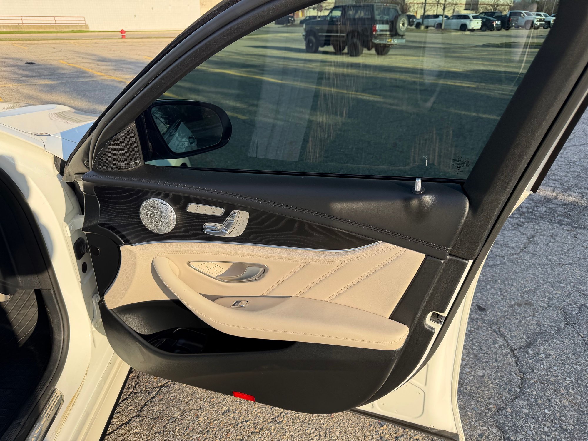 2020 Mercedes-Benz E63 AMG S - 2020 Mercedes Benz E63 AMG-S - Used - VIN WDDZF8KB0LA714962 - 64,000 Miles - 8 cyl - AWD - Automatic - Sedan - White - Rochester Hills, MI 48307, United States