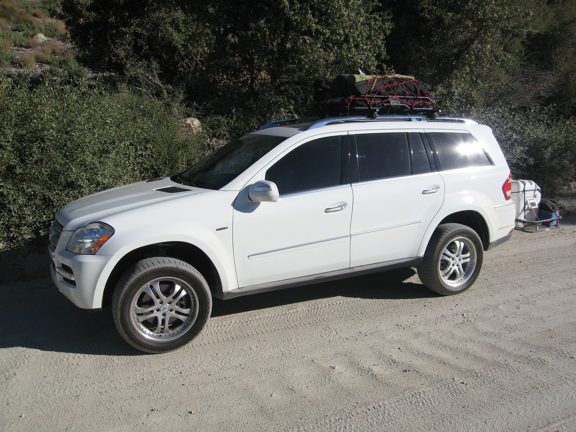 2010 Mercedes-Benz GL350 - 2010 Mercedes Benz GL350 Blutec Coming up for Sale (So. Cal) - Used - VIN 4JGBF2FE4AA618967 - 6 cyl - 4WD - Automatic - SUV - White - San Clemente, CA 92672, United States