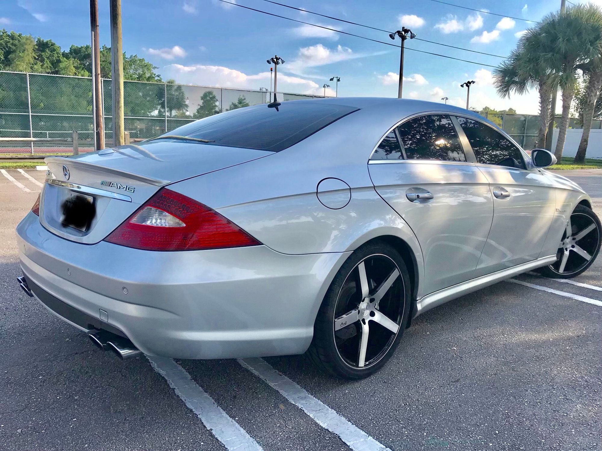 2006 Mercedes-Benz CLS55 AMG - 2006 CLS55 AMG Silver with Black interior * Quick Sale * - Used - VIN wdddj76x86a031257 - 106,000 Miles - 8 cyl - 2WD - Automatic - Coupe - Silver - West Palm Beach, FL 33411, United States