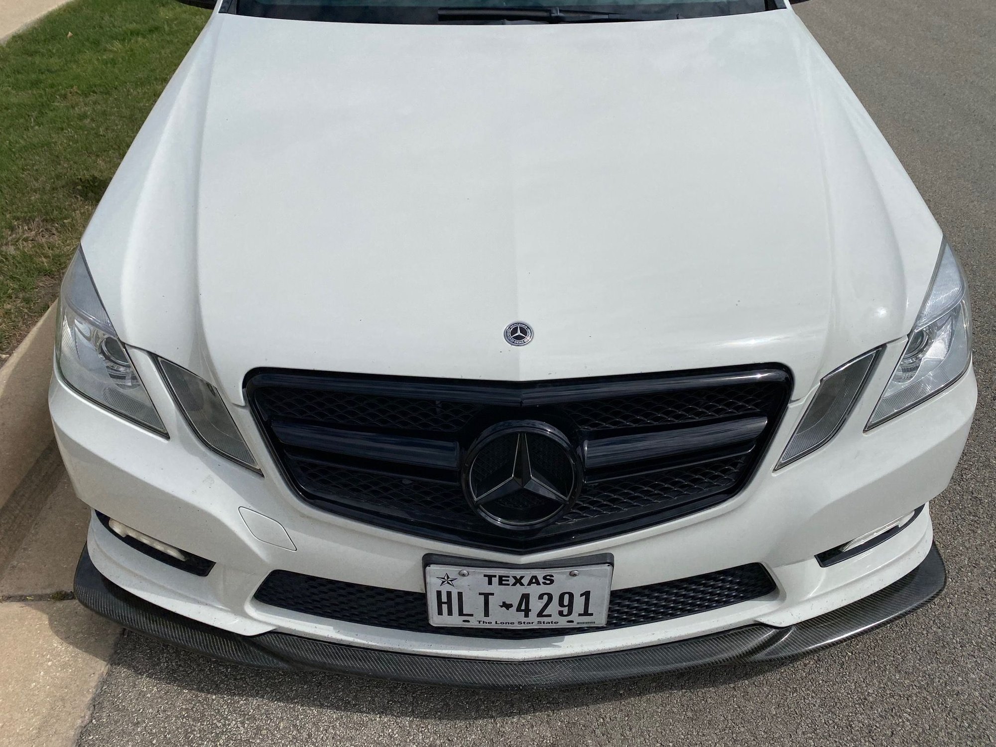2011 Mercedes-Benz E350 - 2011 Mercedes E350 Sport. White with Pano Roof - Used - VIN WDDHF5GB1BA475620 - 118,000 Miles - 6 cyl - 2WD - Automatic - Sedan - White - Selma, TX 78154, United States