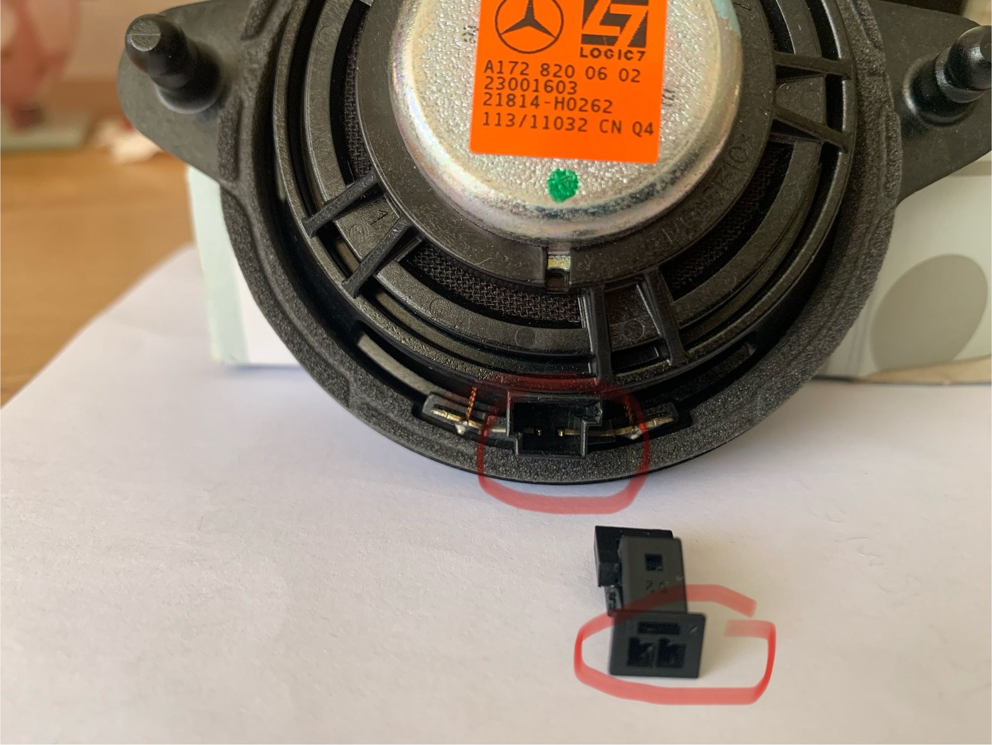which order for the wires to connect to this plug