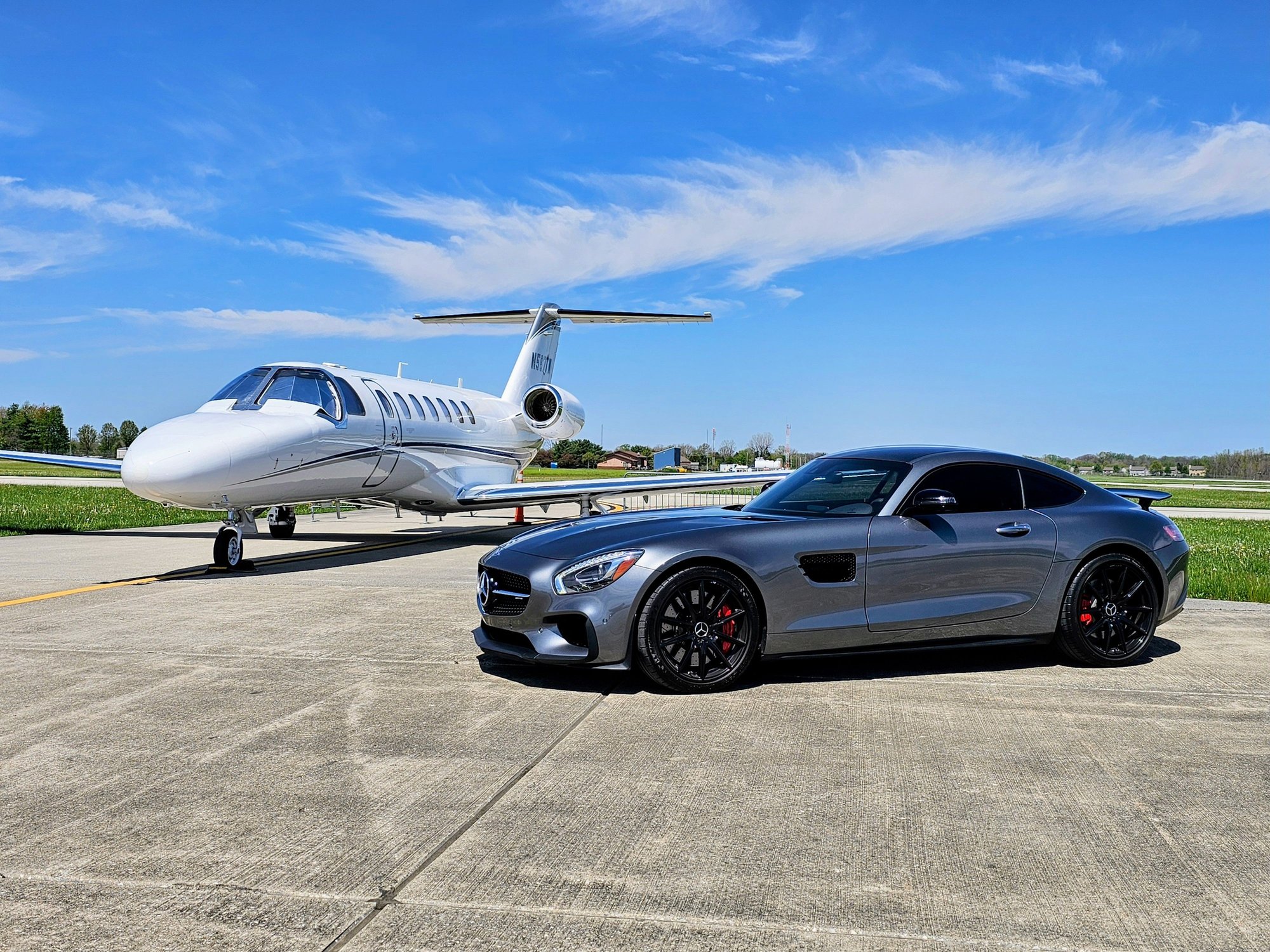 Fishers Car Club kick off event at Tom Wood Aviation