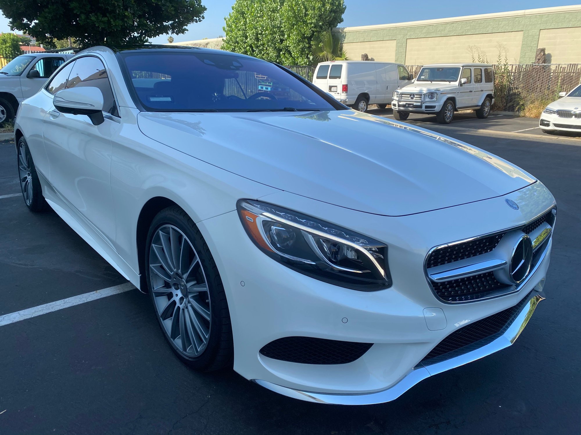 2015 Mercedes-Benz S550 - 2015 Mercedes-Benz S550 Coupe White/Brown 19k miles 1 owner - Used - VIN WDDXJ8FB1FA006627 - 19,402 Miles - 8 cyl - AWD - Automatic - Coupe - White - Los Angeles, CA 91789, United States