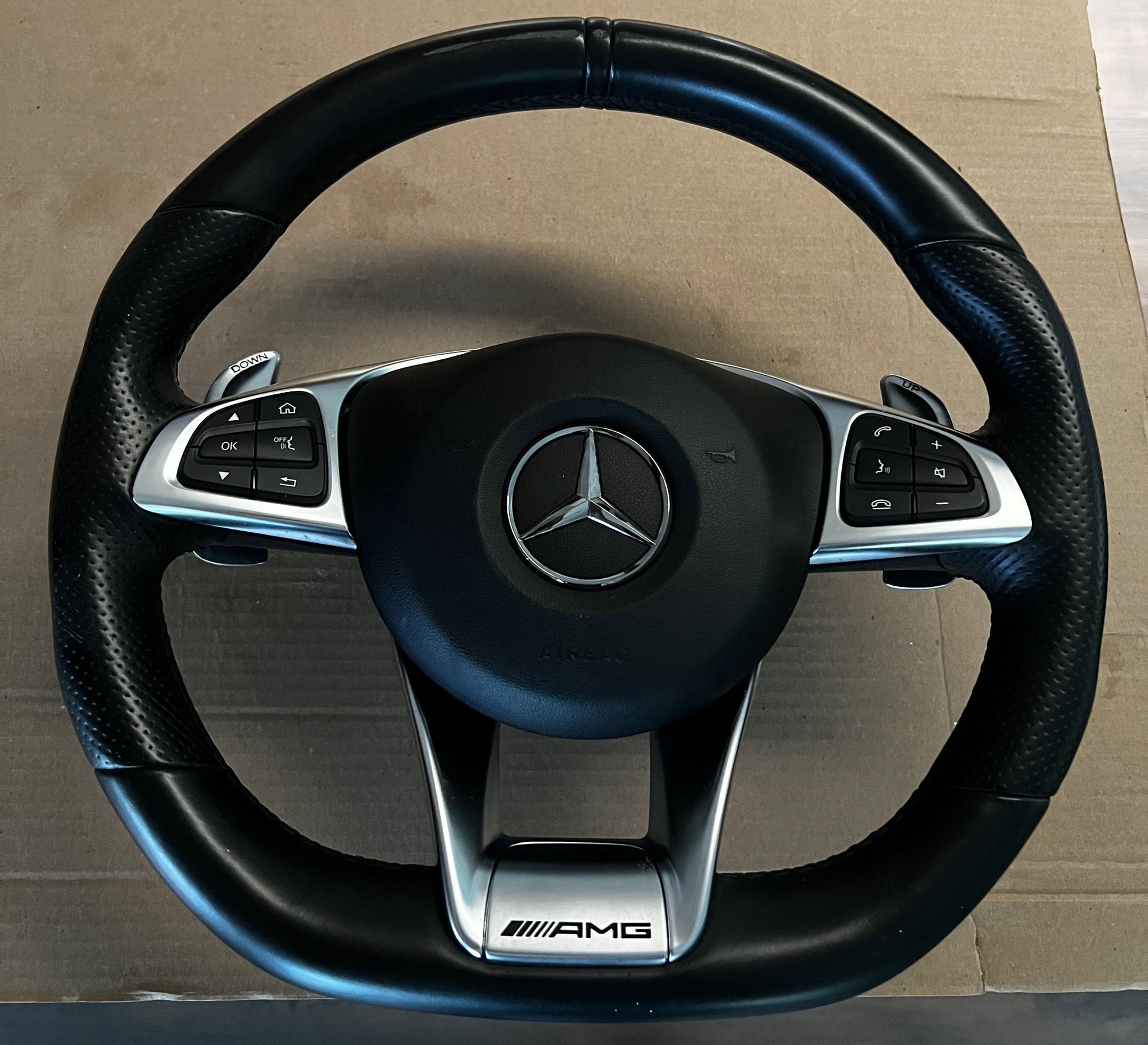 Steering/Suspension - 2017 AMG GT OEM Steering Wheel for sale - Used - 2016 to 2018 Mercedes-Benz AMG GT - Pompano Beach, FL 33069, United States