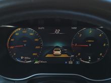 Example of a distronic setting with a car in front