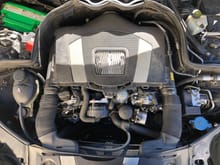 C300 4-Matic without engine cover.
