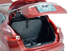 rear door can be opened plate can be activities, the trunk floor can be open