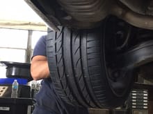 285 rear tire