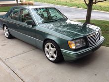 Mercedes Benz E320