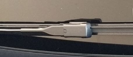 Bosch Aerotwin windshield wiper with advanced wiper rubber profile