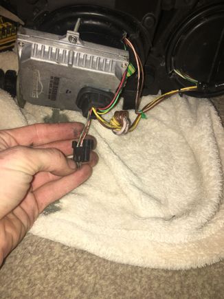 Balast on sl63 headlight