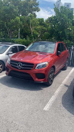 This is my car,right now the wheels are the 20” amg 265 wide,I want to install  the back one with 315wide and 21” from the gle coupe 