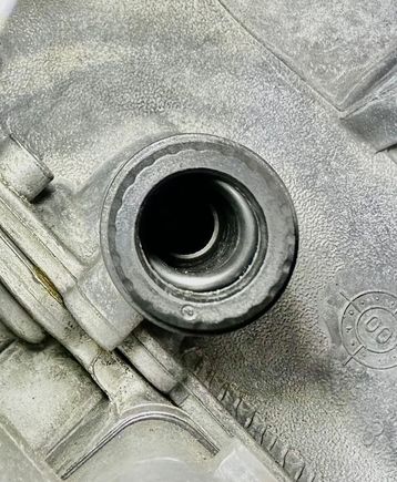 O-Ring in place