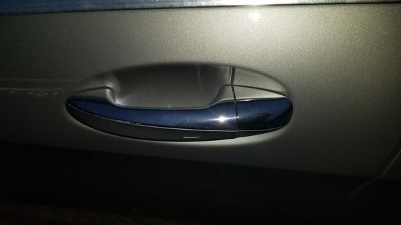 Rear driver's side door = light off