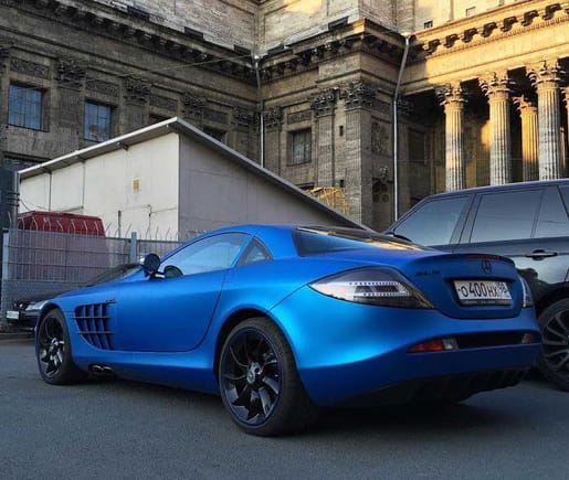 Matvey Grachev spotted this Matte Blue Mercedes-Benz SLR Mclaren in Russia.