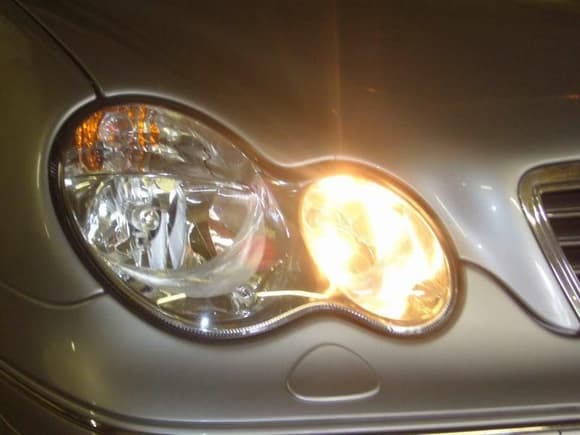 2005  clear halogen headlight retrofit