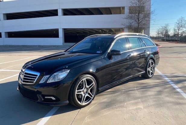 2011 Mercedes-Benz E350 - 2011 E350 4MATIC Wagon Black - Used - VIN WDDHH8HB2BA281429 - 129,000 Miles - 8 cyl - 4WD - Dallas, TX 75254, United States