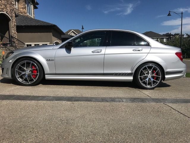 2014 Mercedes-Benz C63 AMG - 2014 Rare C63 AMG 507 Edition Sedan - Perfect condition - Used - VIN WDDGF7HBXEG221797 - 6,200 Miles - 8 cyl - 2WD - Automatic - Sedan - Silver - Calgary, AB T3H0R9, Canada