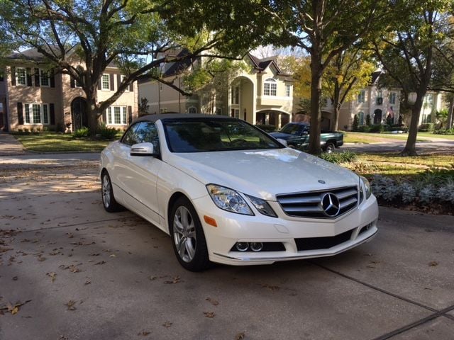 2011 Mercedes-Benz E350 - I have run out of garage space! - Used - VIN WDDKK5GFXBF077541 - 52,000 Miles - 6 cyl - 2WD - Automatic - Convertible - White - Houston, TX 77401, United States