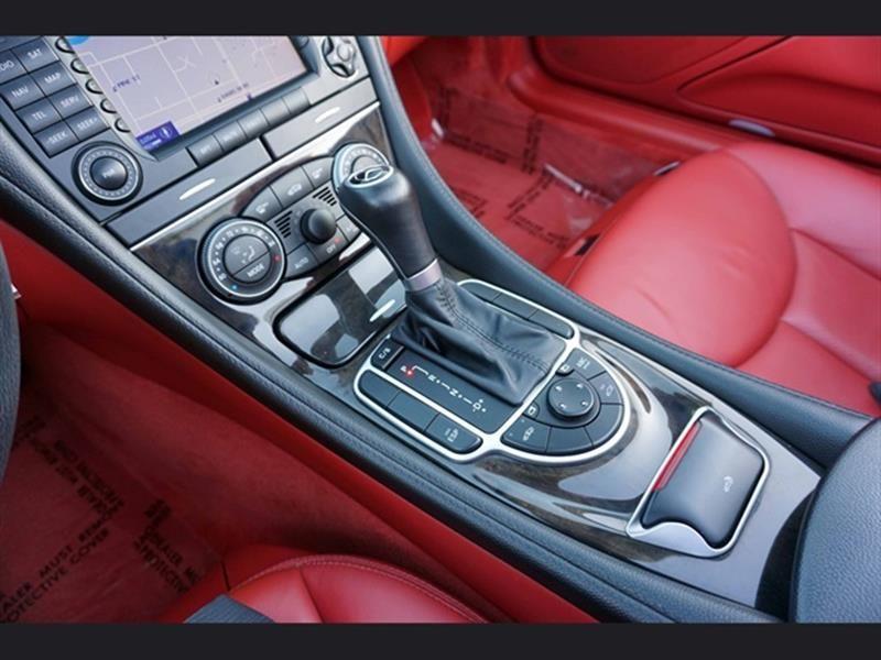 2005 Mercedes-Benz SL500 - 2005 SL500 for Sale - Immaculate, 25,600 miles - Used - VIN WDBSK75F15F092134 - 8 cyl - 2WD - Automatic - Convertible - Black - Spartanburg, SC 29306, United States