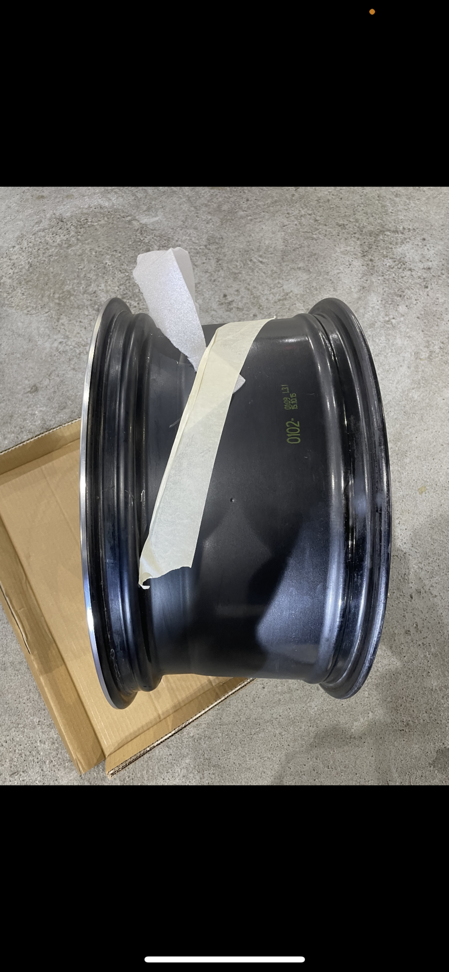 Wheels and Tires/Axles - 2016 e63 amg rear rim 19in oem - Used - 2012 to 2016 Mercedes-Benz E63 AMG S - Bushwick, NY 11563, United States