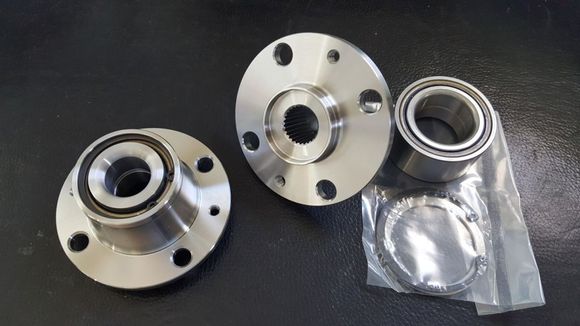 Front & Rear Hubs, Tapered Roller Bearing