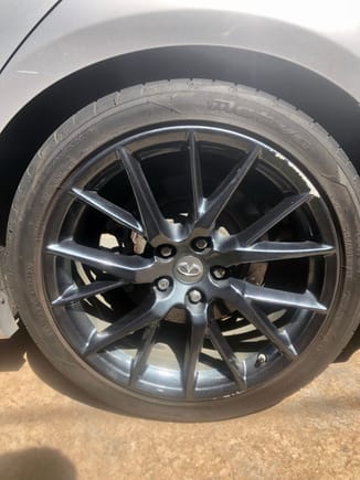 Wheels with curbing 