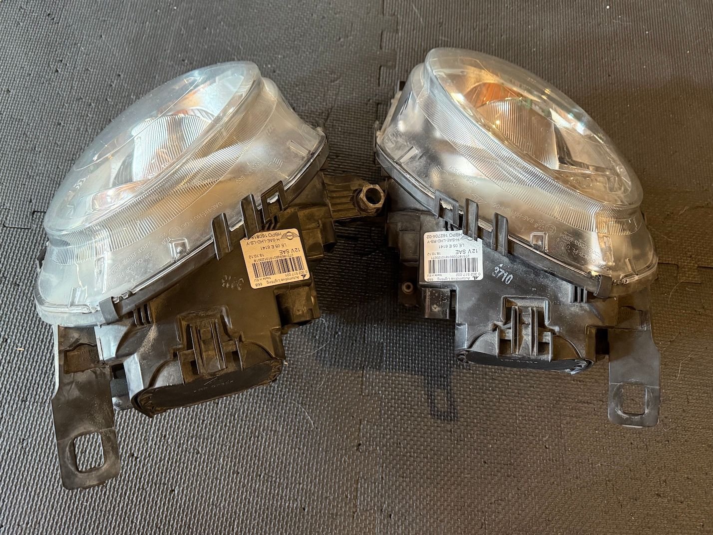 Accessories - Garage cleaning: headlights, fog lights, roof rack, radio, speedometer, other - Used - All Years  All Models - Richmond Hill, ON L4S0G7, Canada