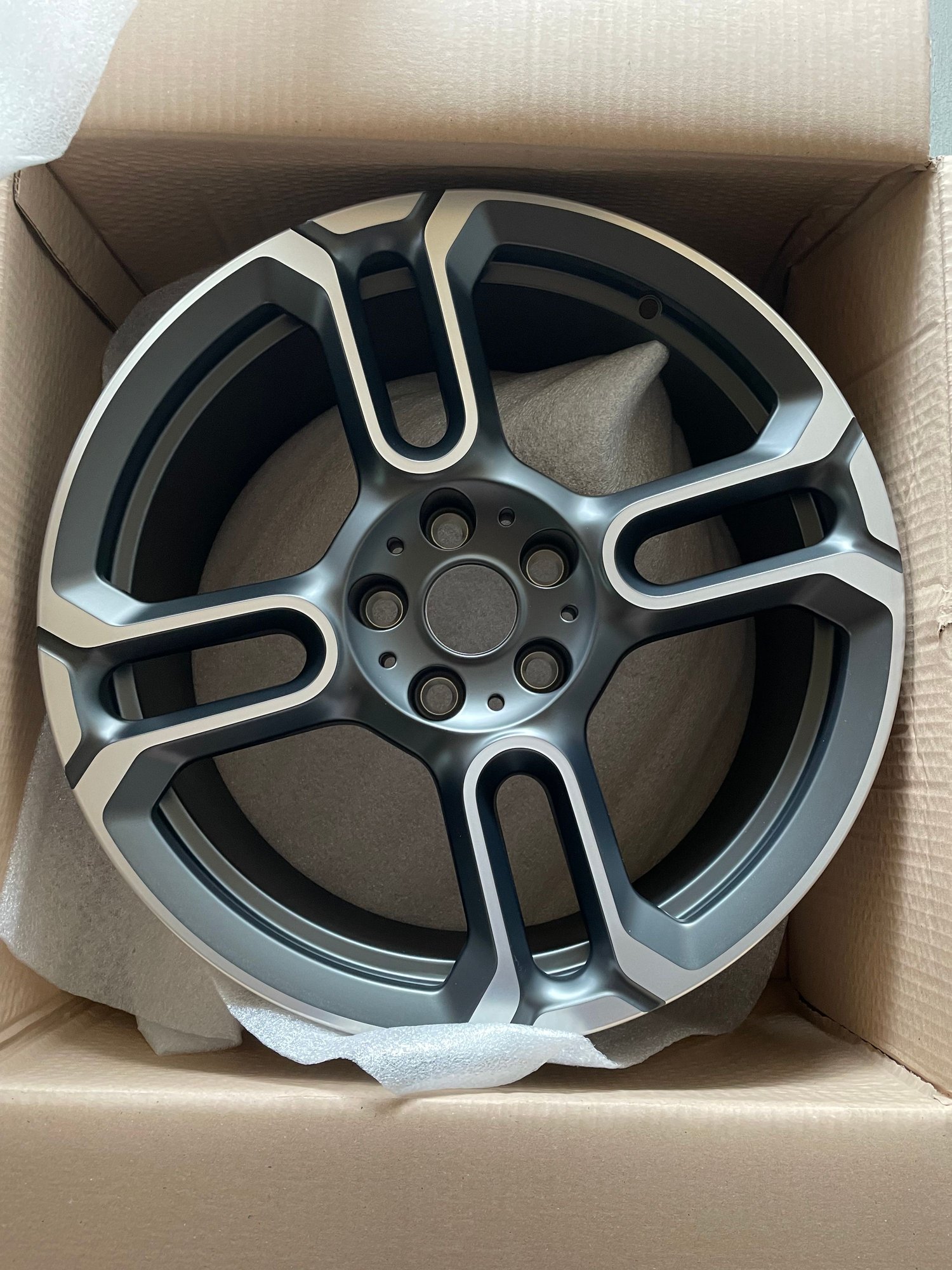 Wheels and Tires/Axles - GP3 Wheels new in box - New - 2014 to 2023 Mini F56: Mini Hatch/Hardtop - 2014 to 2023 Mini F55: 5-door Hatch - 2016 to 2023 Mini Convertible - Quakertown, PA 18951, United States